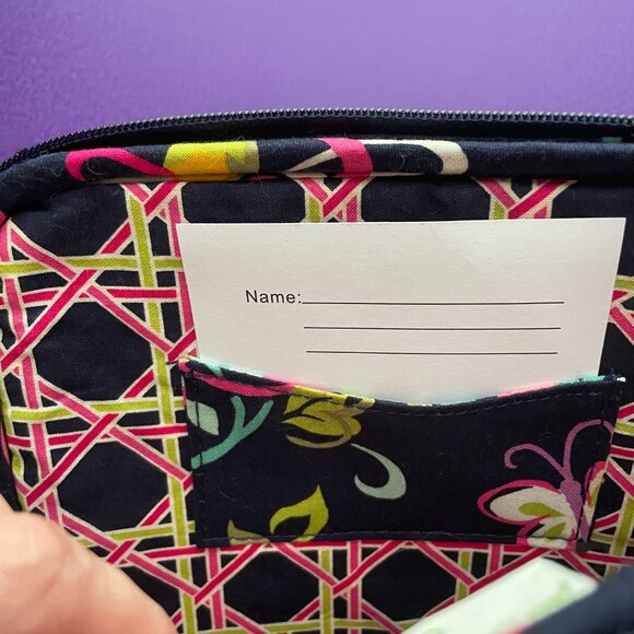 Vera Bradley Ribbons Pattern iPad case - Picture 3 of 4